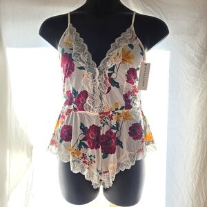 Ooh La La Cherie Teddy NWT